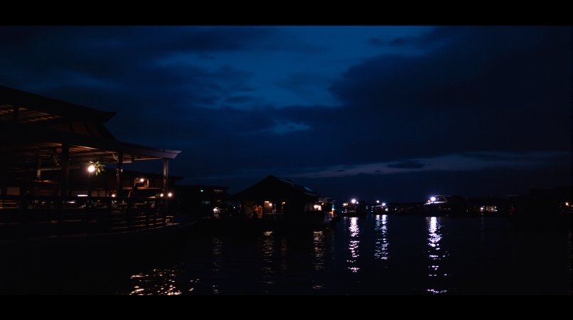 湄南河畔 剧照 1
